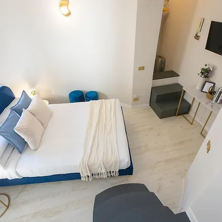 Tiny Studio Piazza Del Popolo 招待所 罗马